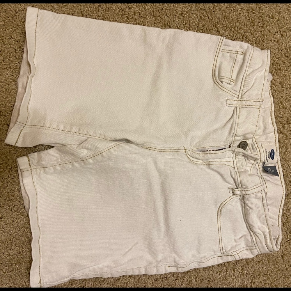 Girl’s White Old Navy Bermuda Jean Shorts